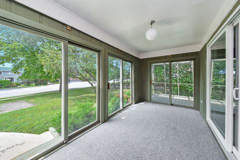 723 S Naperville Rd, Wheaton, IL 60189 photo 4