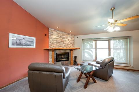 2317 Colby Point Rd, Mchenry, IL 60050 photo 7
