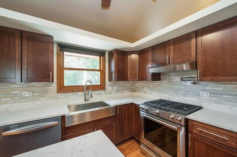 2317 Colby Point Rd, Mchenry, IL 60050 photo 2