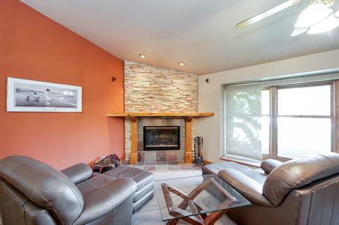 2317 Colby Point Rd, Mchenry, IL 60050 photo 8