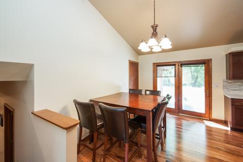 2317 Colby Point Rd, Mchenry, IL 60050 photo 4
