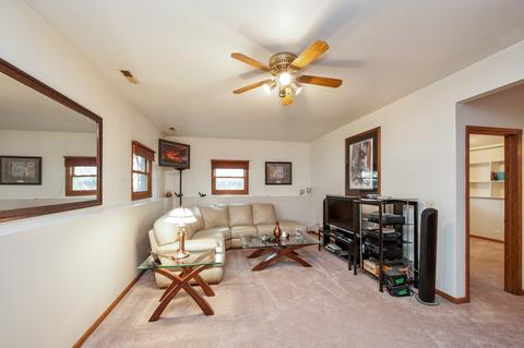 2317 Colby Point Rd, Mchenry, IL 60050 photo 11