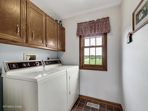 254 Westhaven Cir, Geneva, IL 60134 photo 17