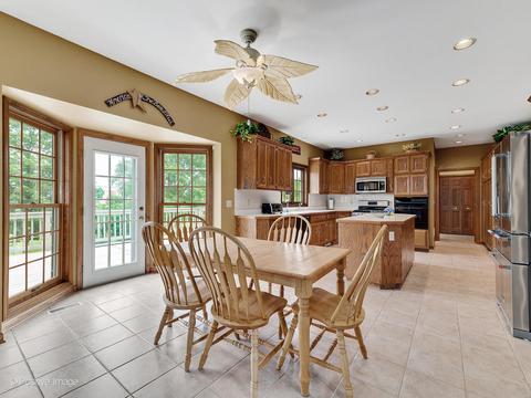 254 Westhaven Cir, Geneva, IL 60134 photo 5