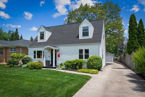 765 S Spring Rd, Elmhurst, IL 60126 photo 2