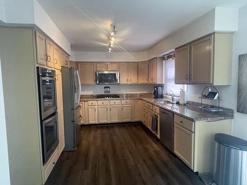 514 Philip Dr, Bartlett, IL 60103 photo 19