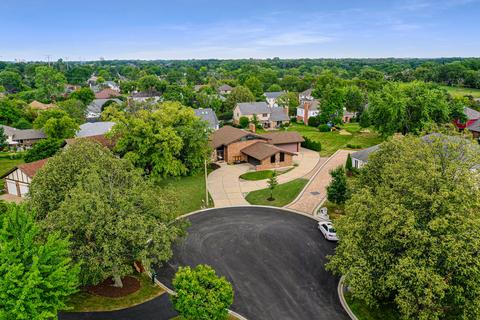 8413 Heather Ct, Burr Ridge, IL 60527 photo 35