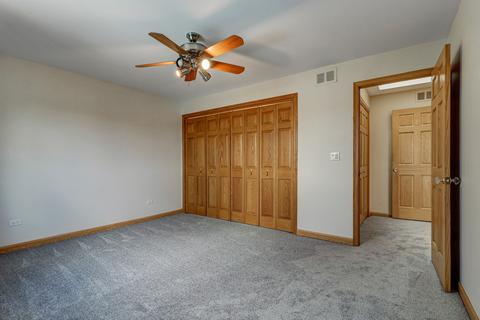 8413 Heather Ct, Burr Ridge, IL 60527 photo 15