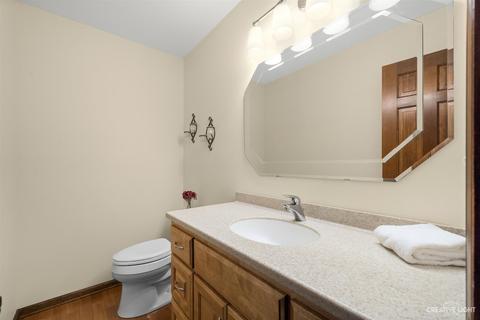 833 Brighton Dr, Wheaton, IL 60189 photo 14