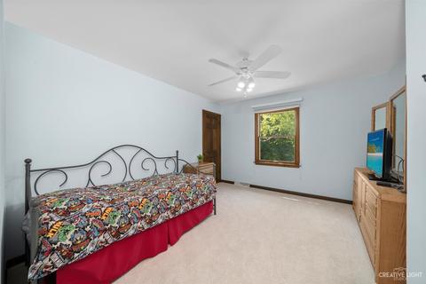 833 Brighton Dr, Wheaton, IL 60189 photo 18