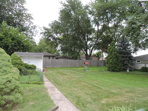 7739 S Ferdinand Ave, Bridgeview, IL 60455 photo 2