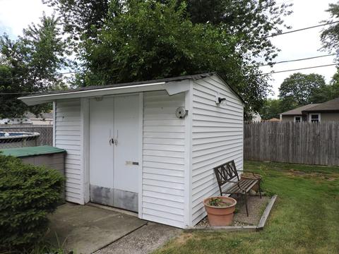 7739 S Ferdinand Ave, Bridgeview, IL 60455 photo 3
