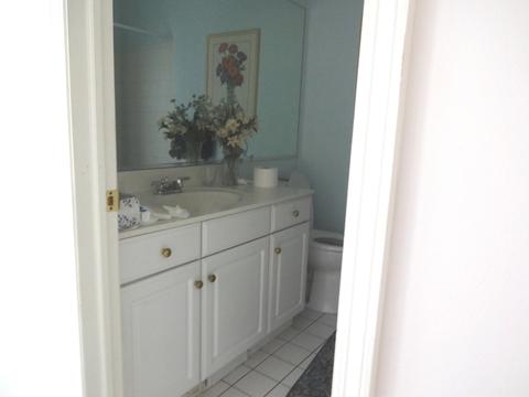 1428 Newcastle Ln, Bartlett, IL 60103 photo 16