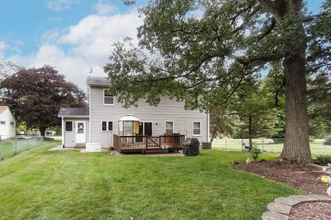 1120 N Harrison St, Algonquin, IL 60102 photo 3