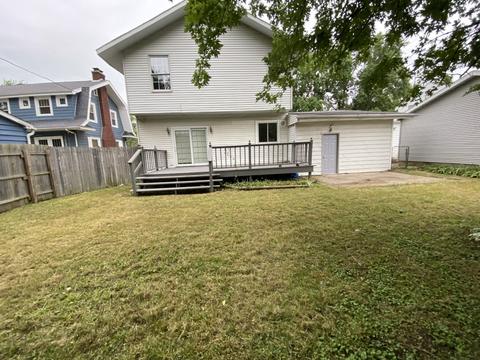 1225 E Washington St, Bloomington, IL 61701 photo 4