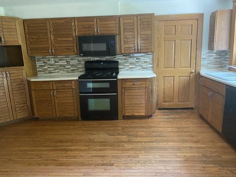 1225 E Washington St, Bloomington, IL 61701 photo 9