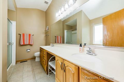 2055 Westridge Blvd, Bartlett, IL 60103 photo 17