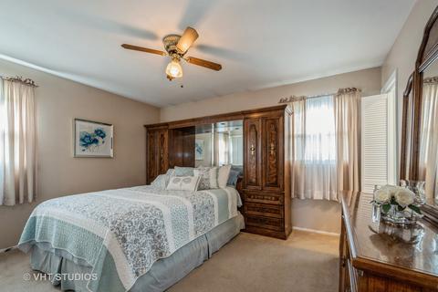 933 Beverly Dr, Wheeling, IL 60090 photo 13