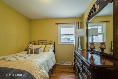 933 Beverly Dr, Wheeling, IL 60090 photo 15