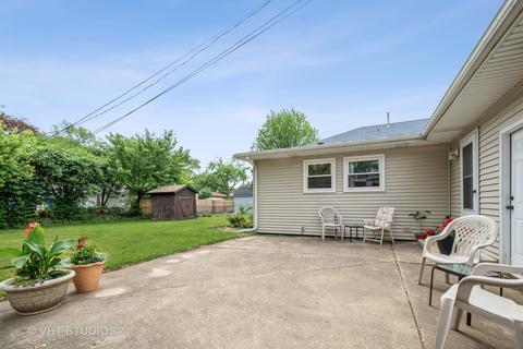 933 Beverly Dr, Wheeling, IL 60090 photo 18