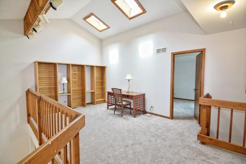 2031 Monday Dr, Elgin, IL 60123 photo 12
