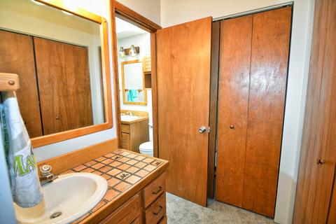 2031 Monday Dr, Elgin, IL 60123 photo 16