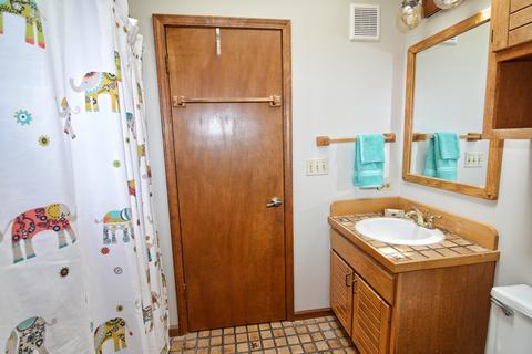 2031 Monday Dr, Elgin, IL 60123 photo 17