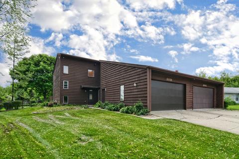2031 Monday Dr, Elgin, IL 60123 photo 1
