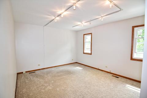 2031 Monday Dr, Elgin, IL 60123 photo 9