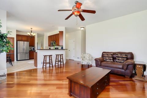 1955 Merlot Ct, Wheeling, IL 60090 photo 13