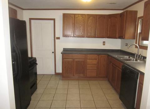 521 E 144th Pl, Dolton, IL 60419 photo 5