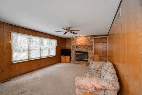 1209 Kenneth Dr, Bloomington, IL 61704 photo 17