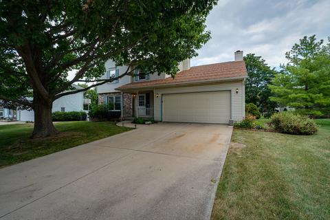 1209 Kenneth Dr, Bloomington, IL 61704 photo 2