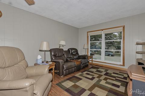 3903 W High St, Mchenry, IL 60050 photo 5
