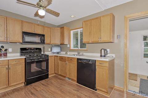 3903 W High St, Mchenry, IL 60050 photo 7