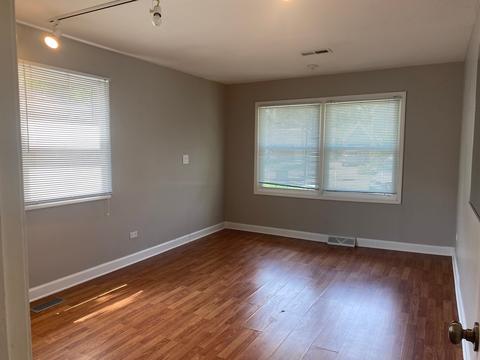 1009 Dell Rd, Northbrook, IL 60062 photo 7
