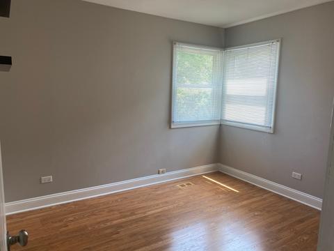 1009 Dell Rd, Northbrook, IL 60062 photo 8