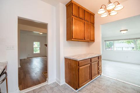 407 S Yates Ave, Kankakee, IL 60901 photo 10