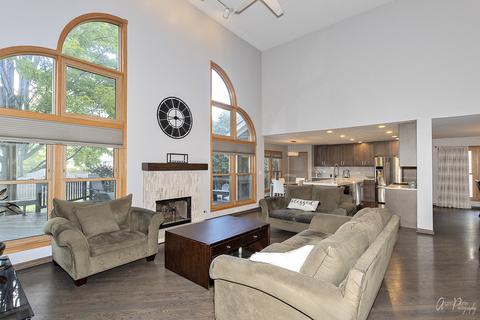 2011 Dorchester Ave, Algonquin, IL 60102 photo 14