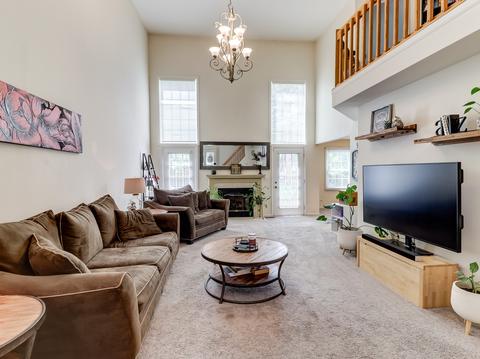414 E Theodore Ln, Itasca, IL 60143 photo 3