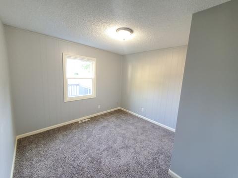 207 E Park St, Plano, IL 60545 photo 8