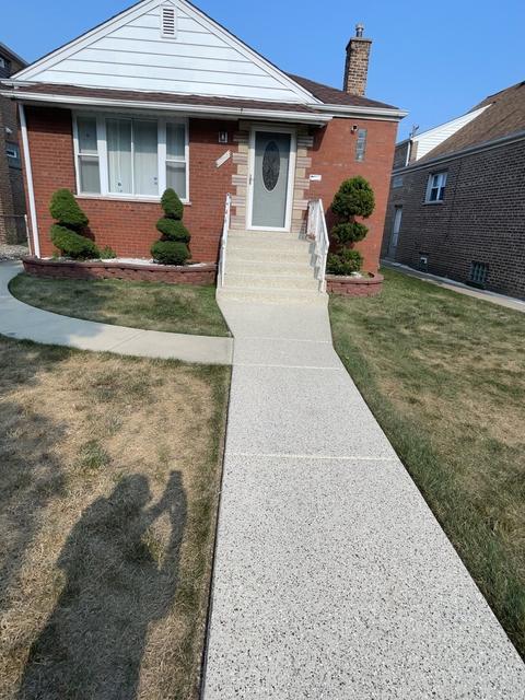 10843 S Avenue D, Chicago, IL 60617 photo 2