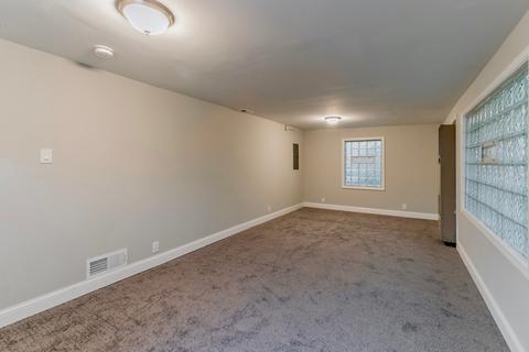 3016 Nottingham Ave, Markham, IL 60428 photo 8