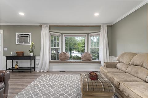 6426 Plainview Rd, Gurnee, IL 60031 photo 7