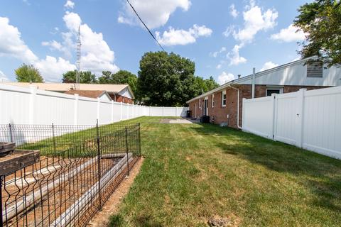 402 E Summit St, Normal, IL 61761 photo 37