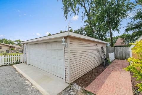 8700 Cranbrook Ln, Bridgeview, IL 60455 photo 16