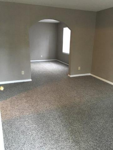 443 Villa St, Elgin, IL 60120 photo 4