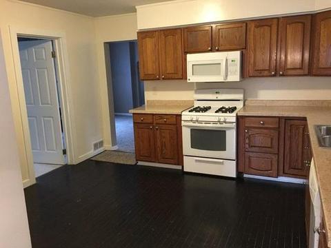 443 Villa St, Elgin, IL 60120 photo 10