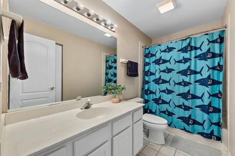 1915 Indigo Ct, Johnsburg, IL 60051 photo 17