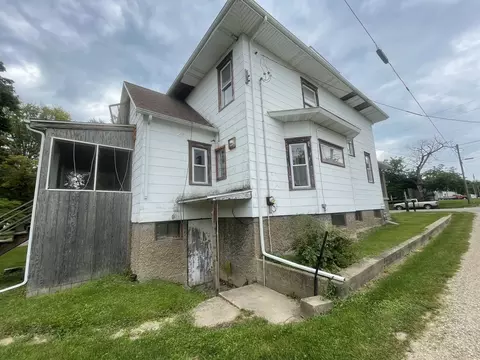 310 W Main St, Buda, IL 61314 photo 9